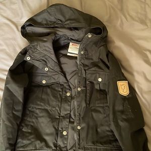 Fjall Raven Blck Jacket
